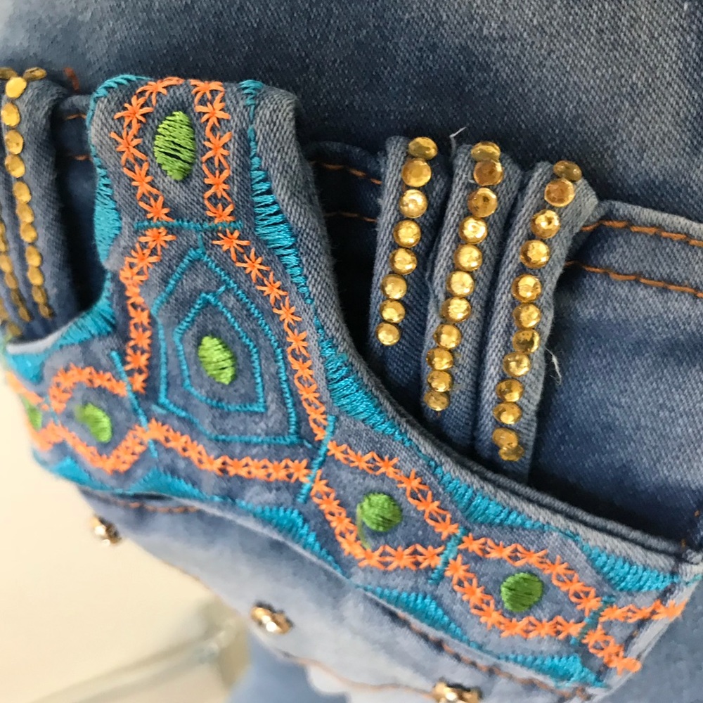 Jeans - Picture 5 of 7